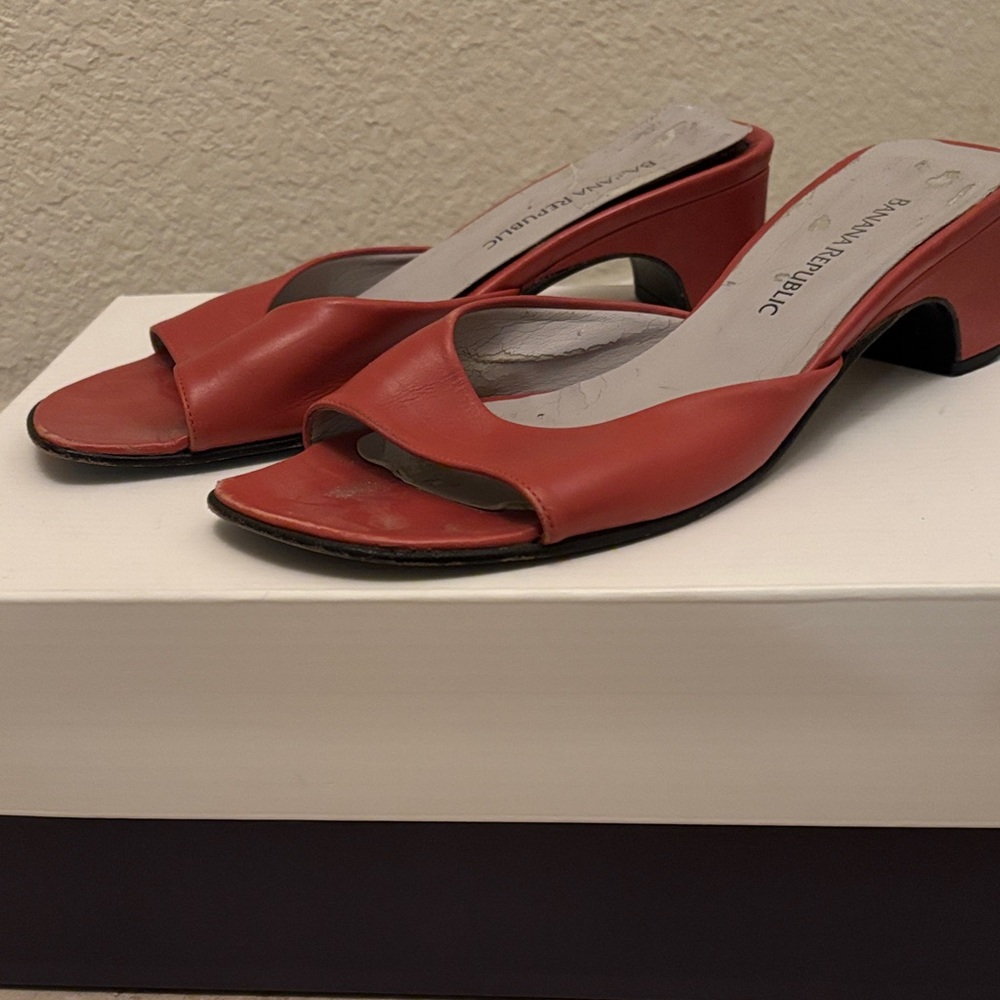 Banana Republic Red Women's Mules